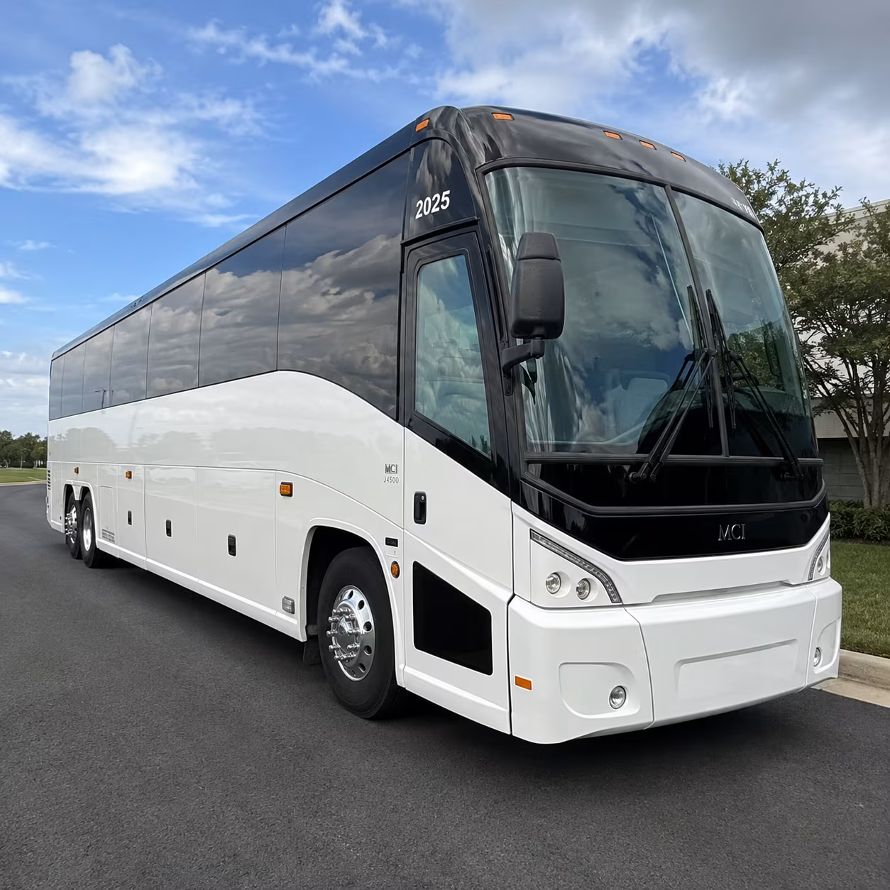 bachelorette party and night out buses from shem creek to downtown charleston