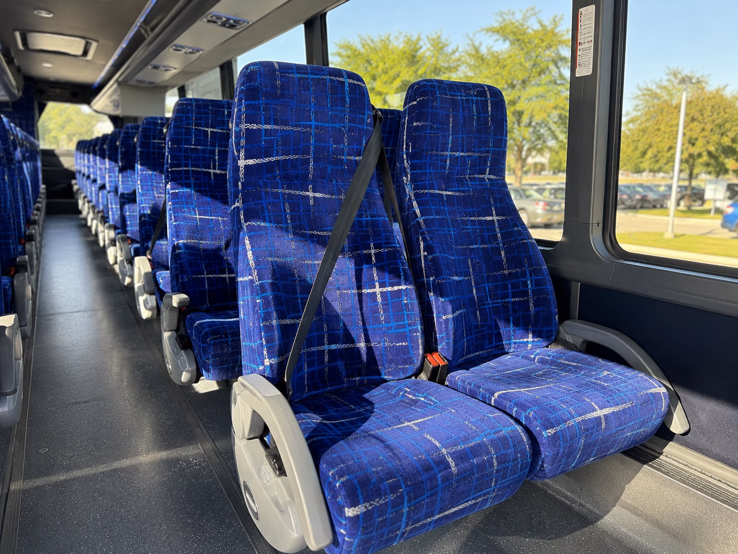 shem creek crawl buses waterfront wine and dining transportation in mount pleasant