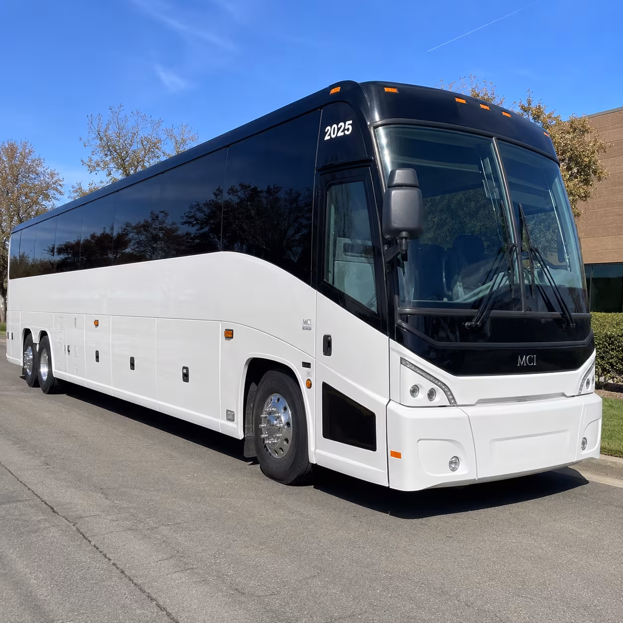 wedding and event shuttle buses along the lowcountry s most beautiful venues